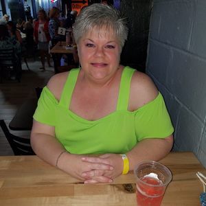 Meet your Posher, Becky